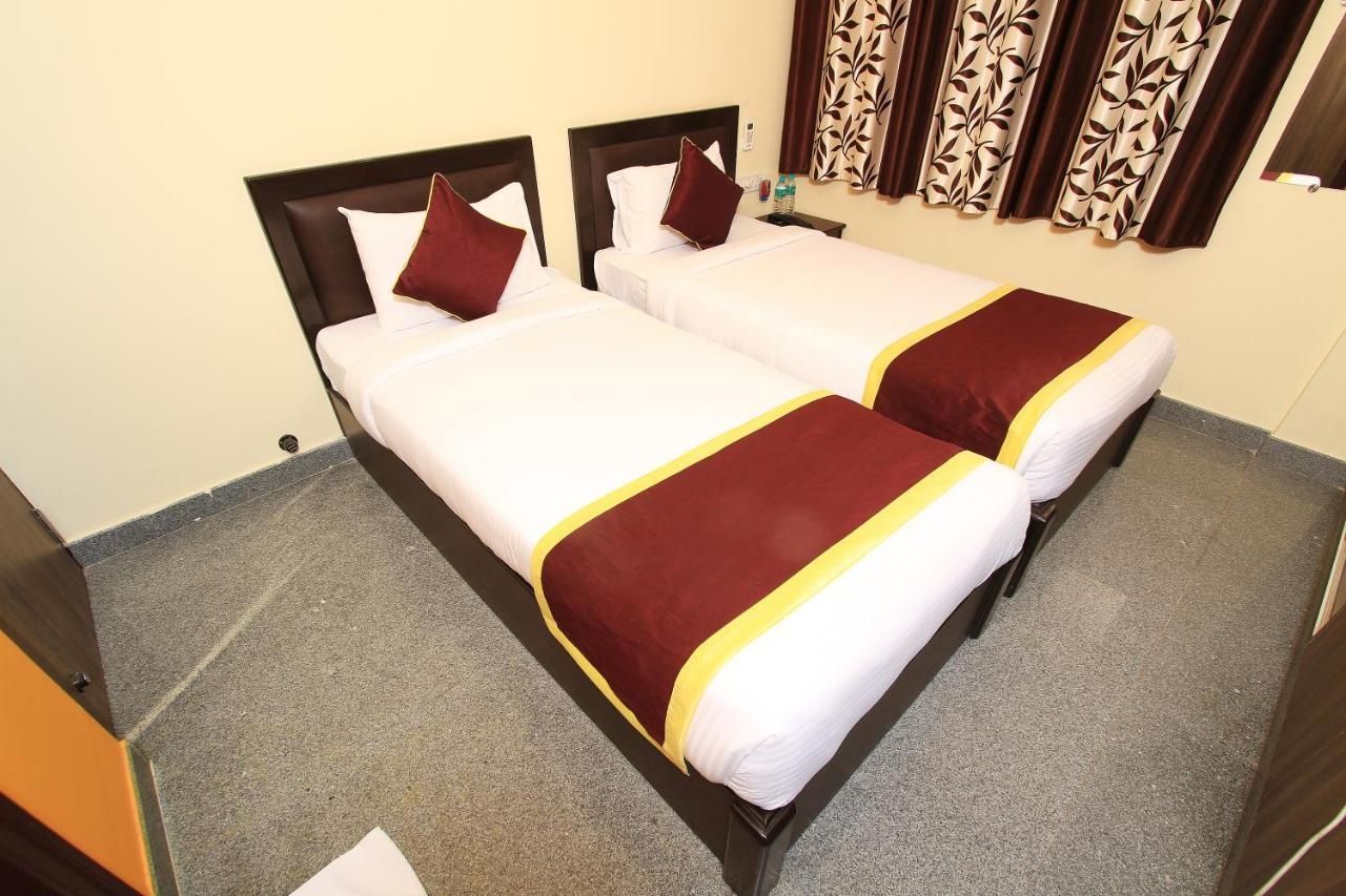 Tranzotel Bangalore Airport Standard Double Room
