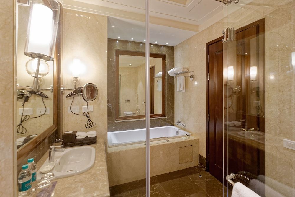 undefined Sheraton Grand Palace Indore 10