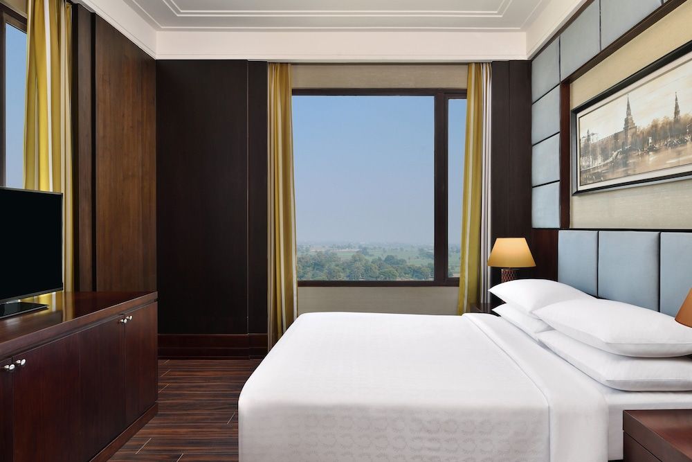 undefined Sheraton Grand Palace Indore 9