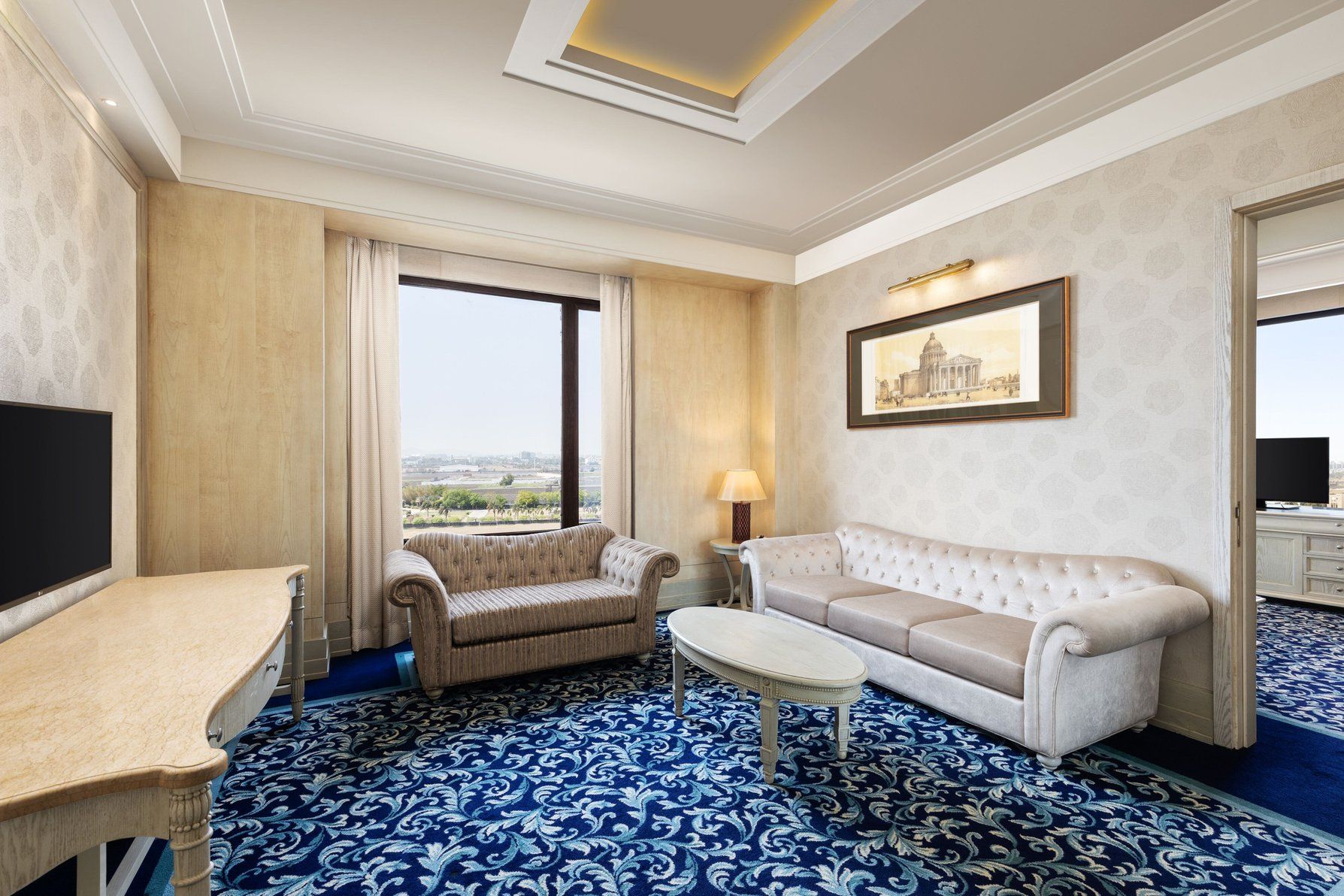 Royal Suite, Suite, 1 King, Corner room
