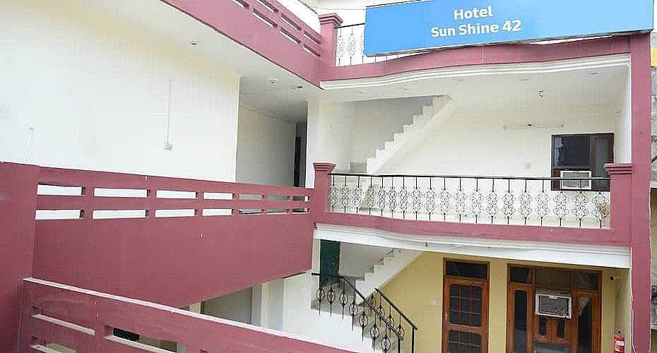 undefined Hotel Sunshine 42 6
