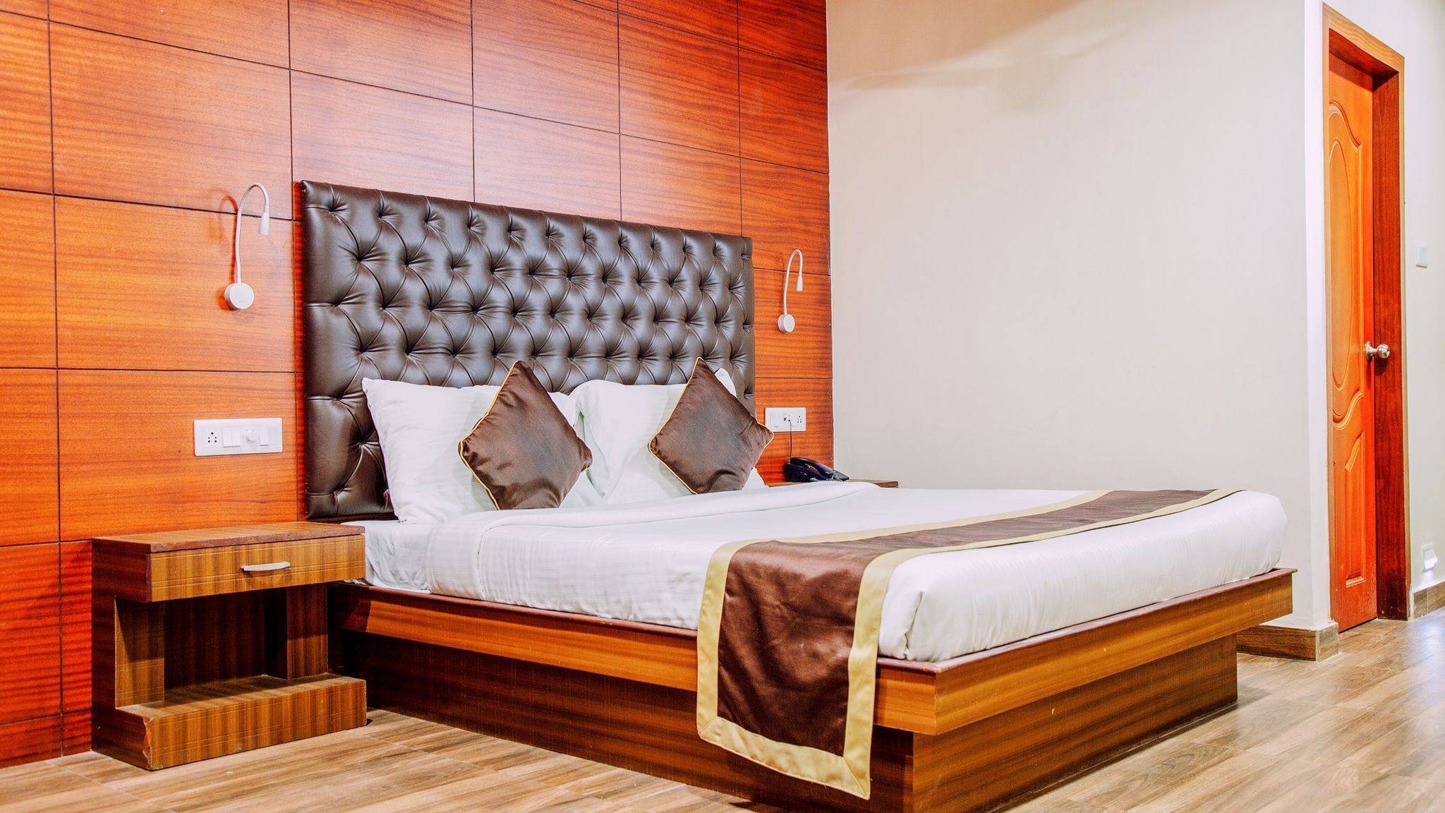 Aquays Hotels and Resorts- Neil Island Neil Plaza 8