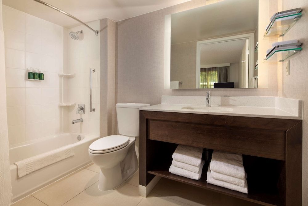 Sonesta ES Suites Fresno Suite, 1 Queen Bed with Sofa bed, Accessible (Hearing One Bedroom) 5