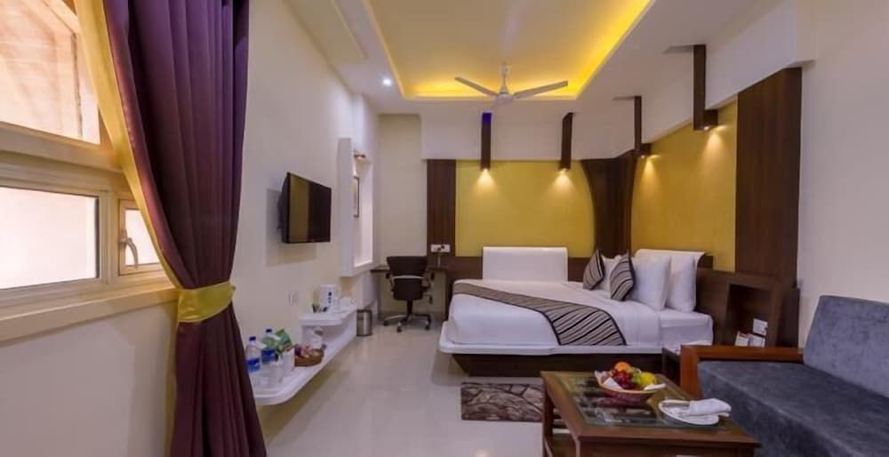 Ambience Gwalior Standard Room, 1 King Bed 2