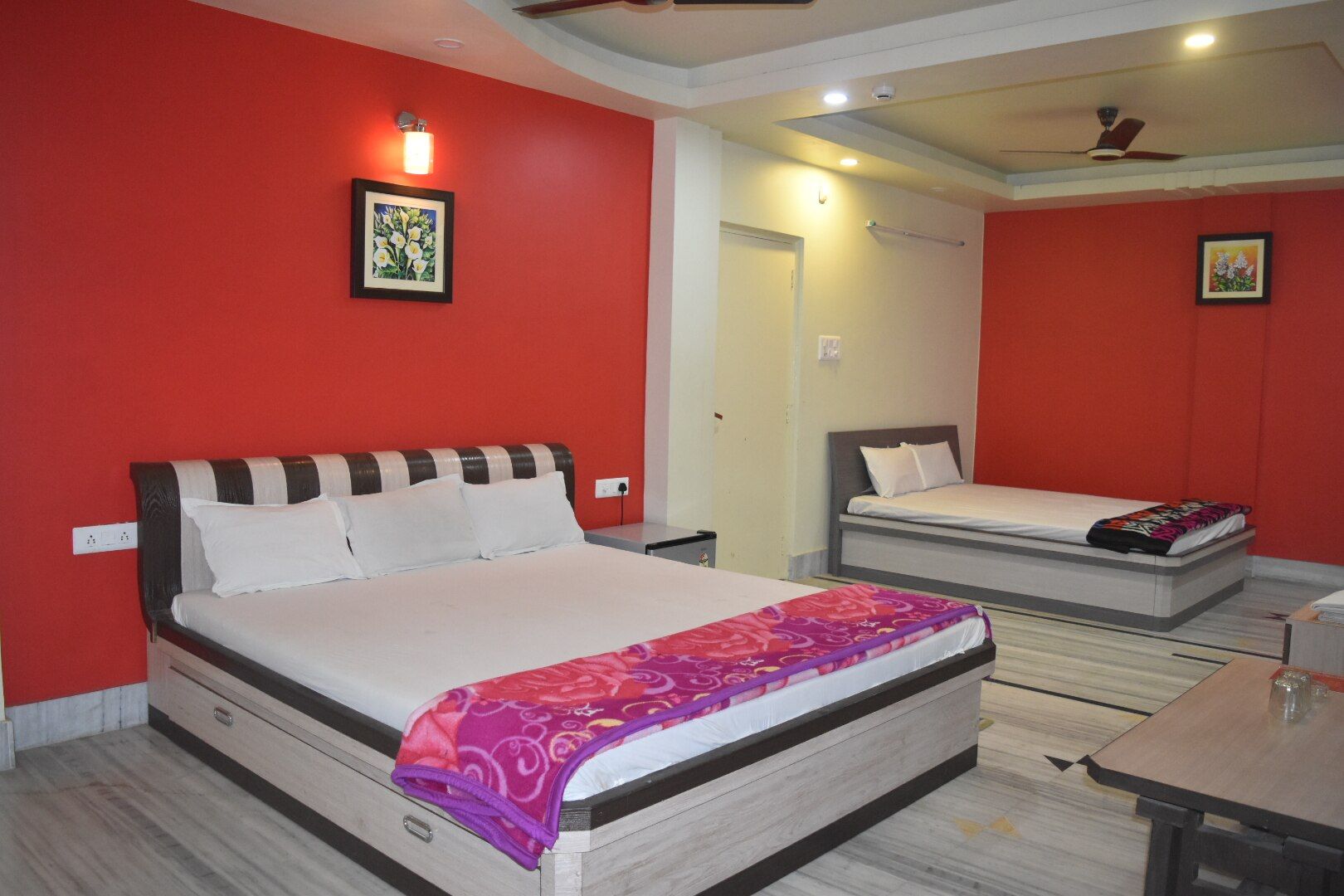 Hotel Mamoni Group Standard Non a/c room