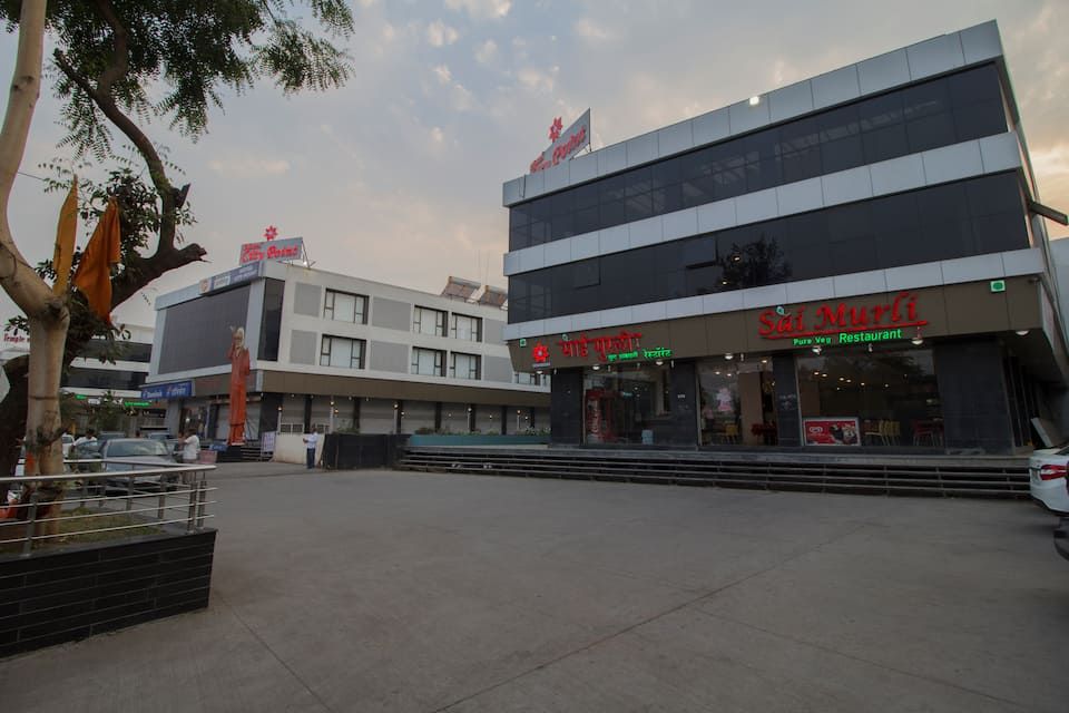 undefined HOTEL CITY POINT 9