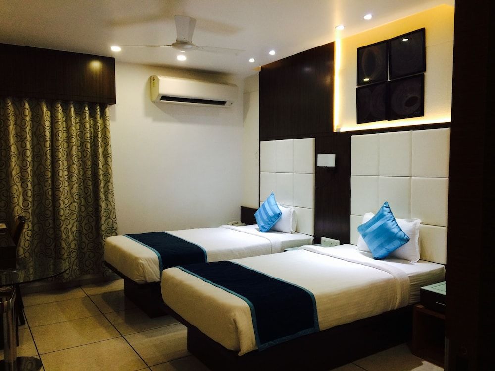 Hotel Royal Shelter Executive Double Room 4