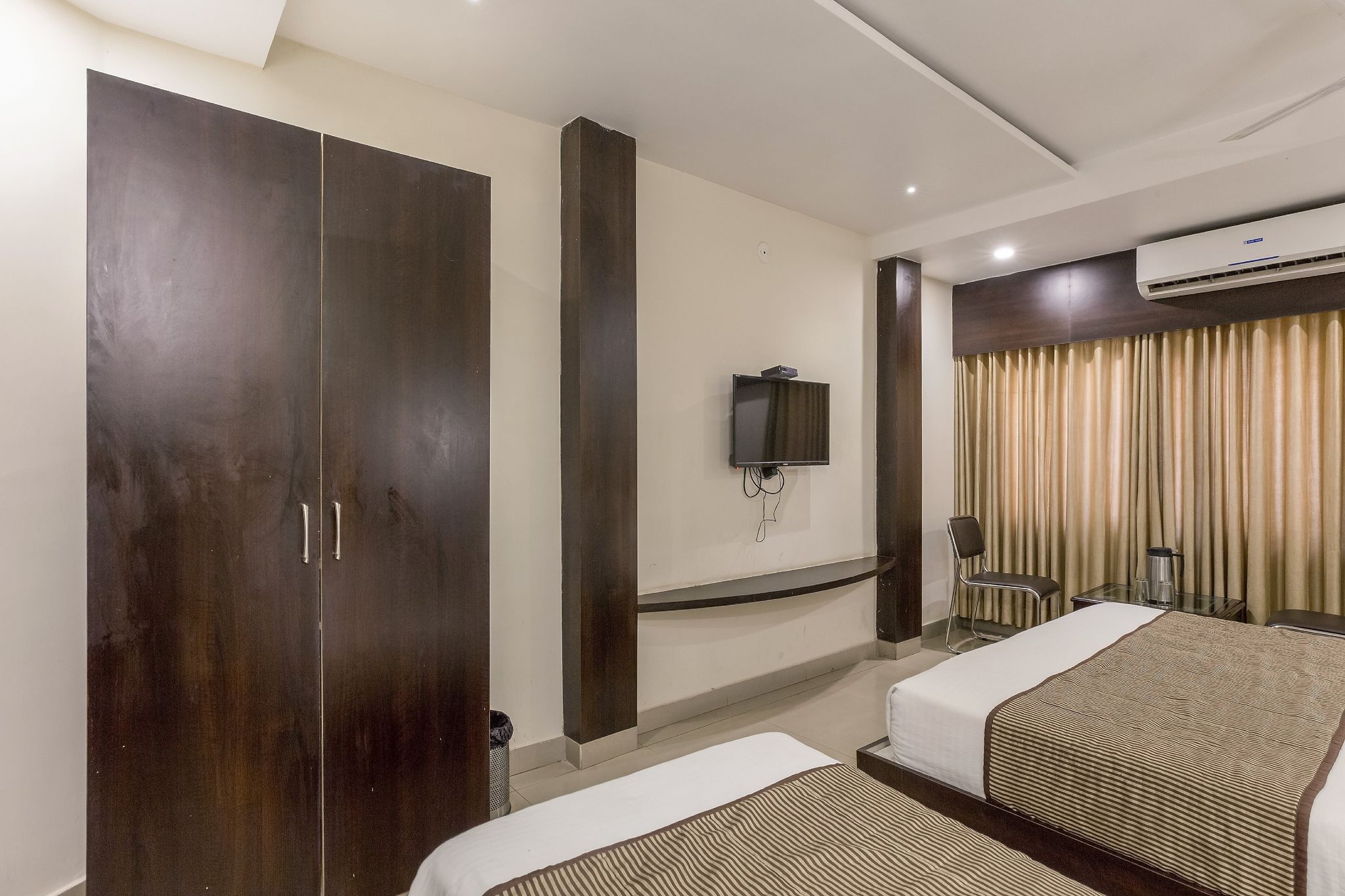 Hotel Taldar Inn
