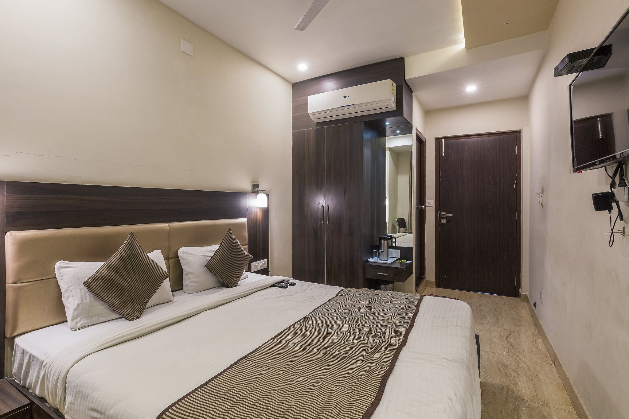 Hotel Taldar Inn