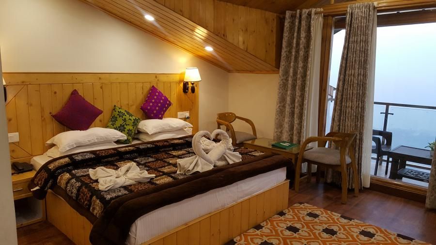 Smart Attic Room with Interface