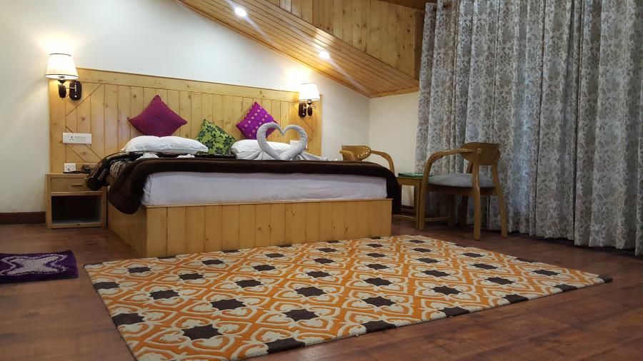 Smart Attic Room with Interface