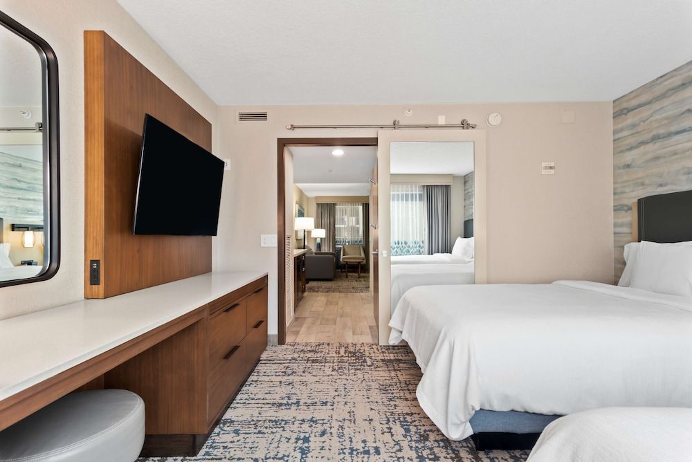 Suite, 2 Double Beds, Accessible, Non Smoking (Roll-In Shower)