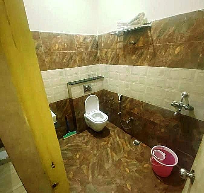 Dwivedi Hotels Sri Omkar Palace Nomad Room Non-Ac 3