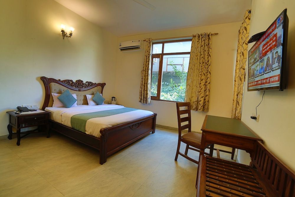 Hotel Gorbandh Mount Abu Premium Room 6
