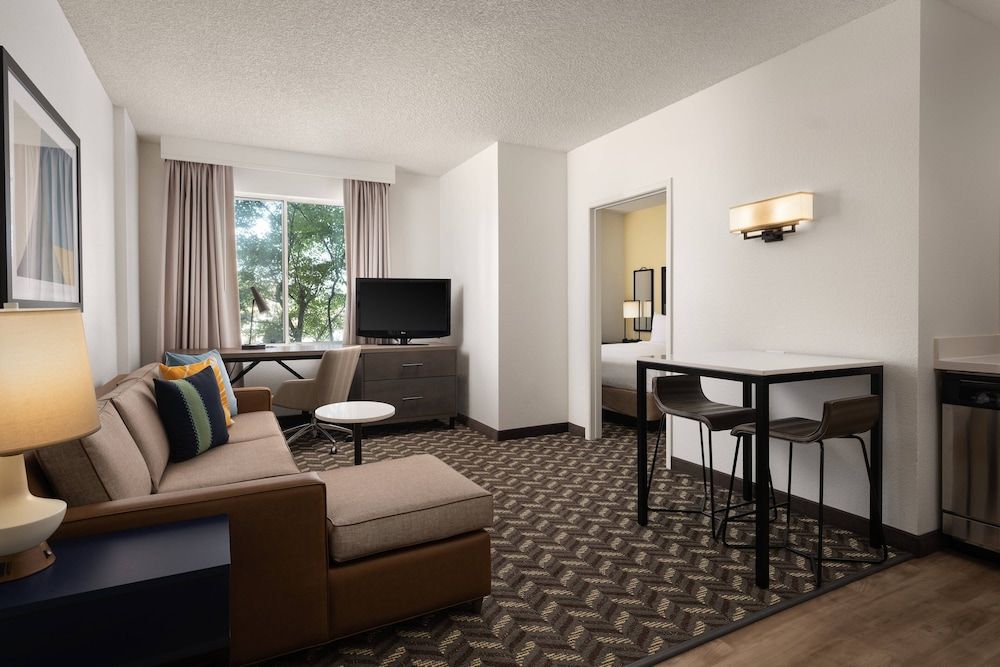 Suite, 1 Bedroom, Non Smoking (Hearing Accessible)