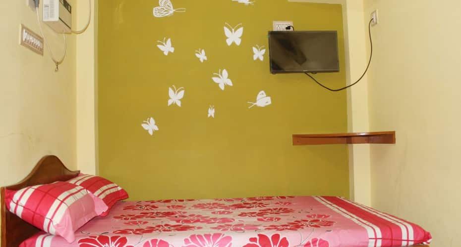 undefined Sai Murugan Lodge 7