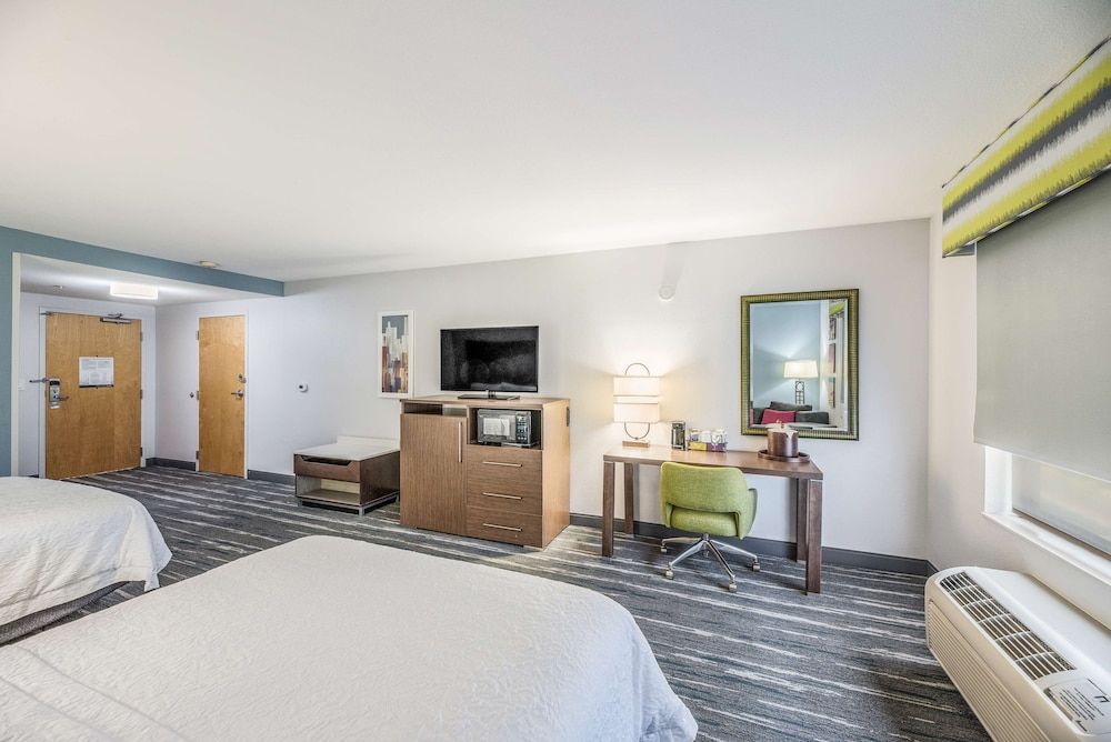 Room, 2 Queen Beds, Accessible, Non Smoking