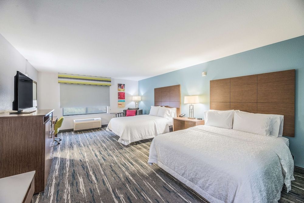 Room, 2 Queen Beds, Accessible, Non Smoking