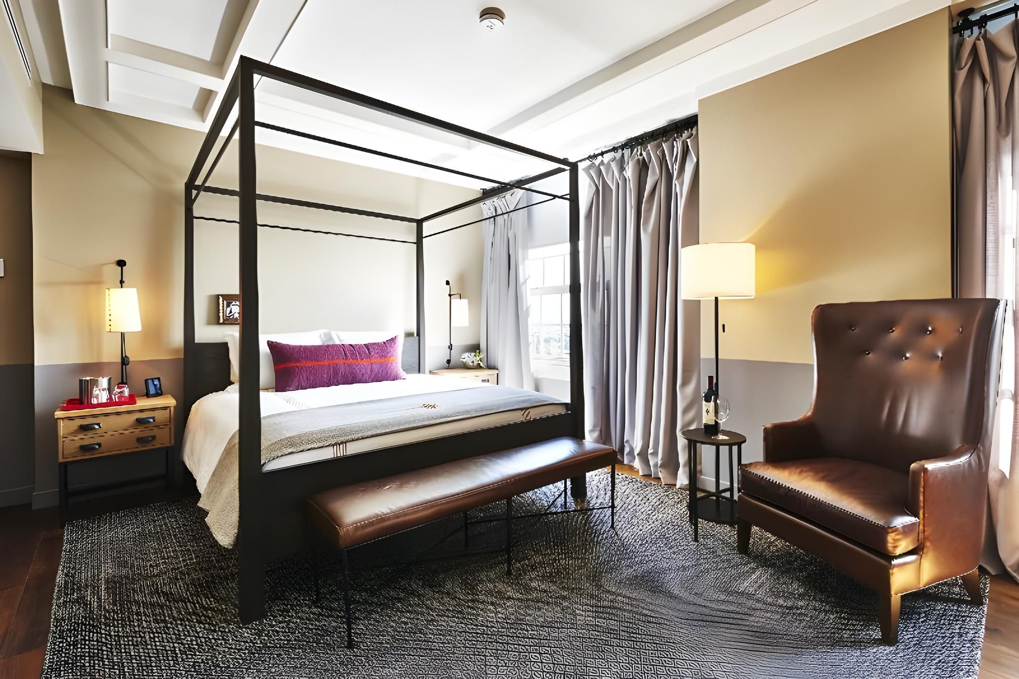 The Hollywood Roosevelt Double Deluxe