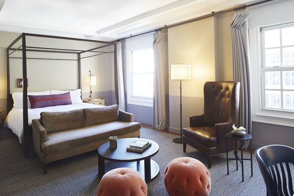 Deluxe Room, 1 King Bed (Tower Building)