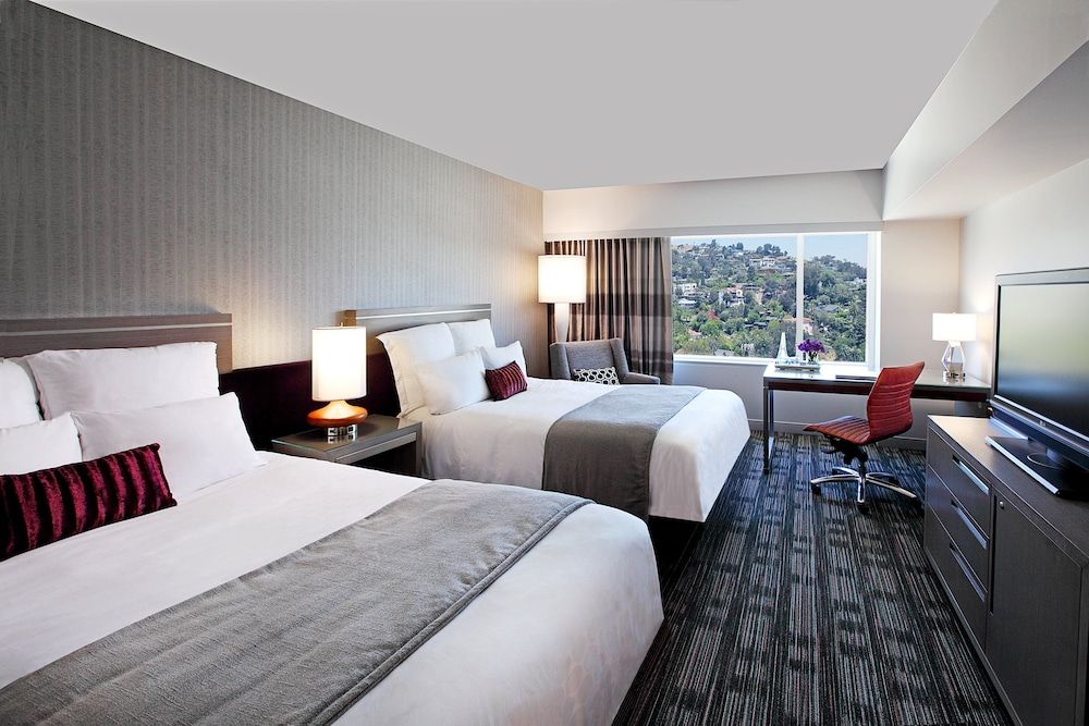 undefined Loews Hollywood Hotel 7