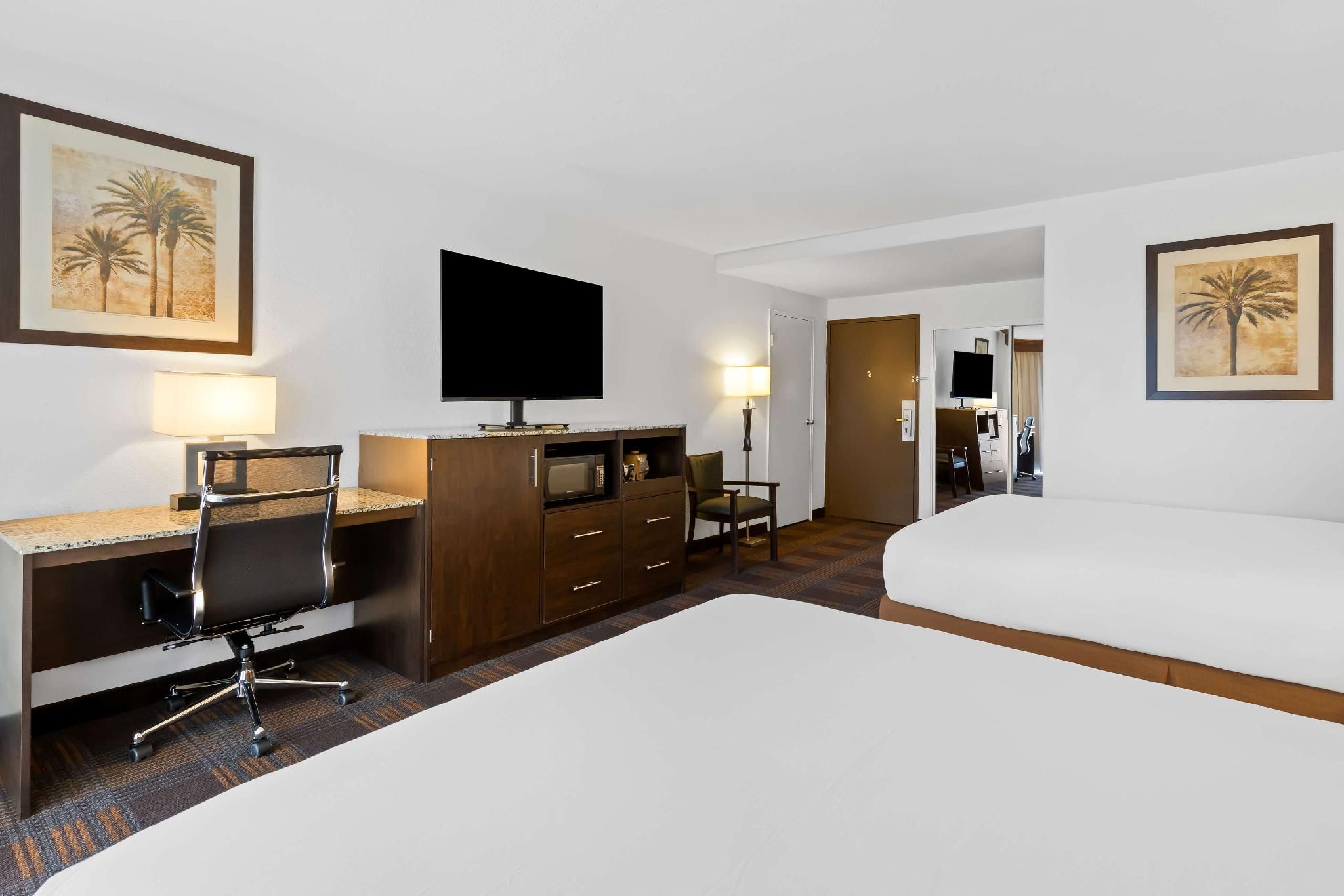 Best Western Date Tree Hotel 2 Queen Beds, Nonsmoking, Deluxe Furnishings