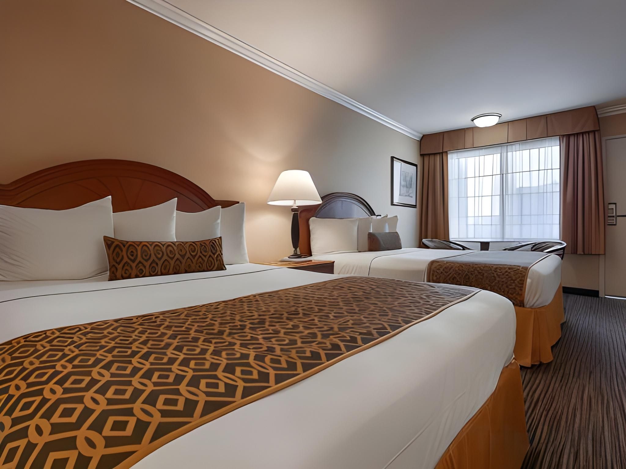 Best Western Airpark Hotel-Los Angeles LAX Airport 2 queen beds, nonsmoking 2