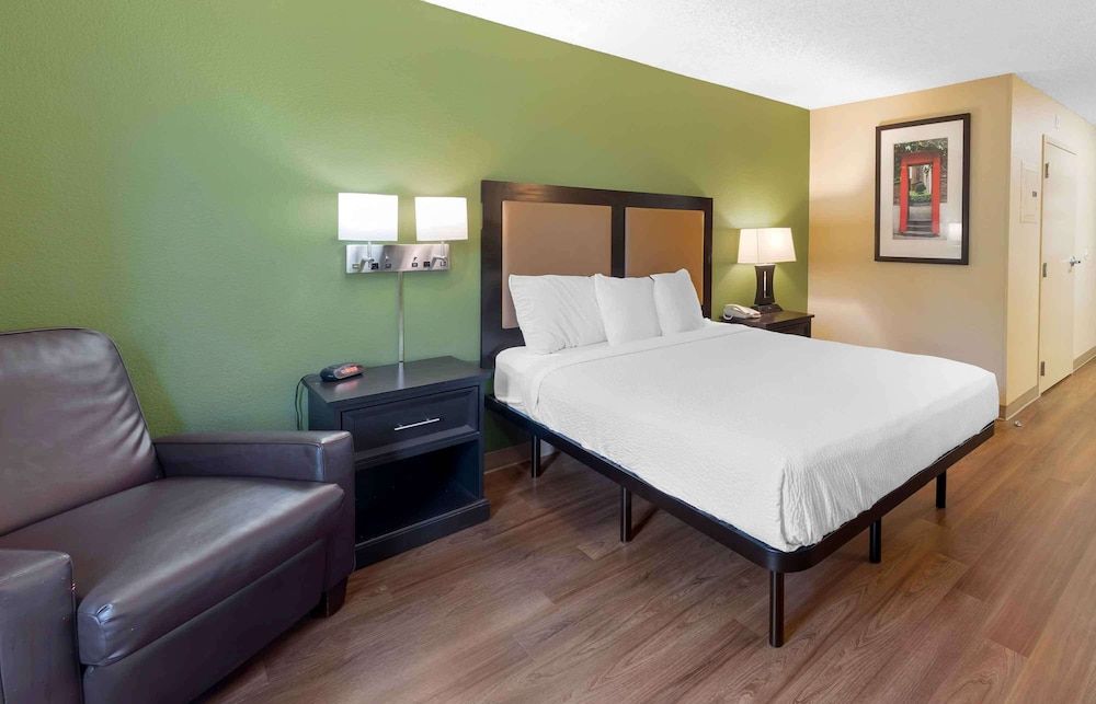 Studio, 1 Queen Bed, Accessible, Non Smoking