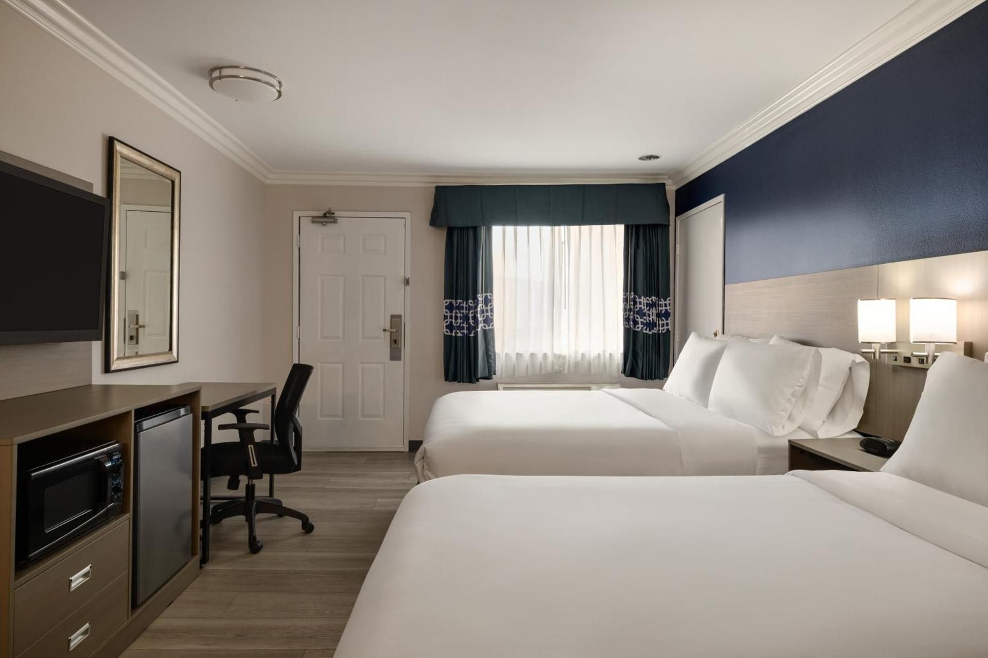 2 Queen Beds, Nonsmoking
