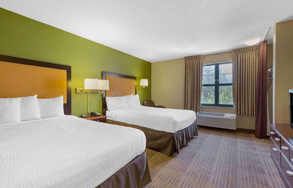 Extended Stay America Suites Orange County Lake Forest Studio (Two Queen Beds, Non-smoking) 2