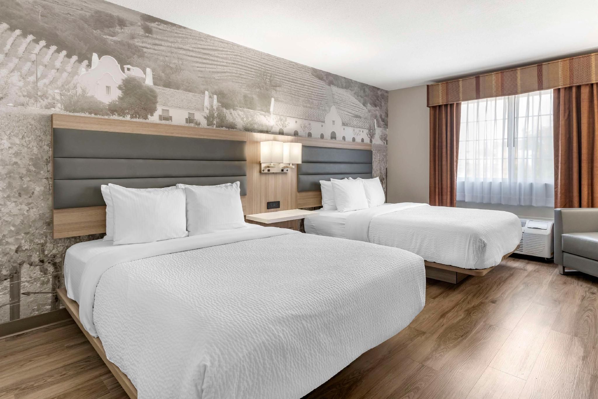 Best Western Plus Vineyard Inn 2 queen beds, nonsmoking