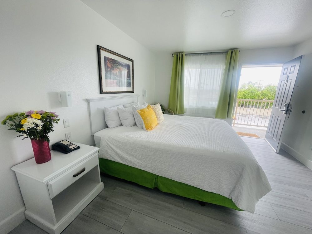 Loma Linda Inn Single Queen 2