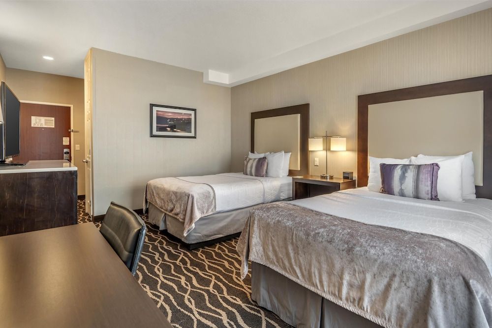 Standard Room, 2 Double Beds, Non Smoking