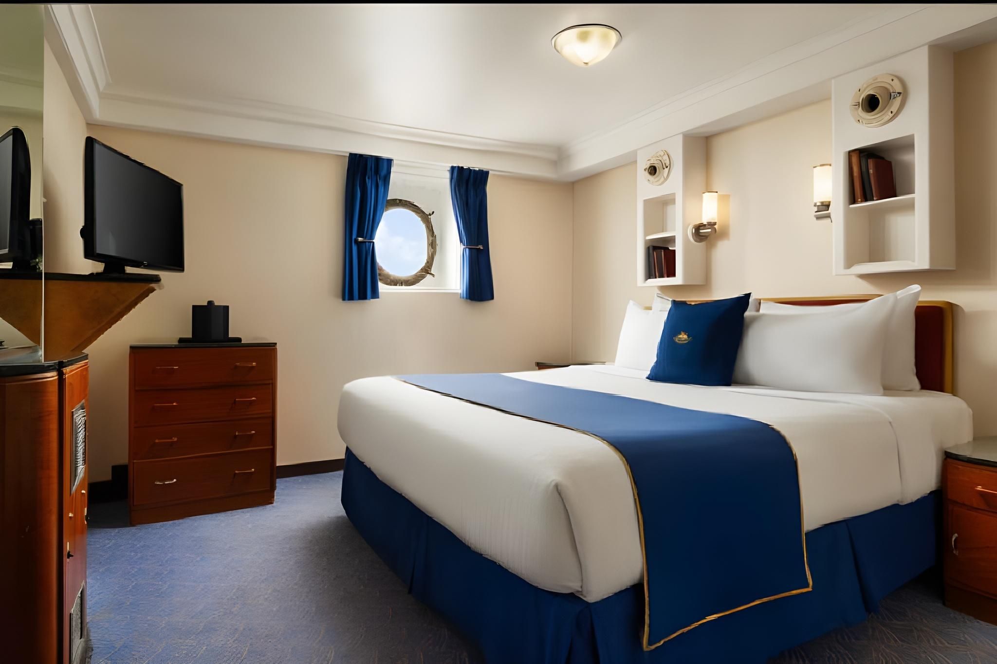 Standard Room with 1 Full Size Bed