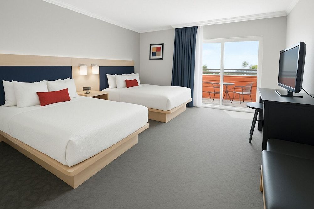 Two Queen Beds with Balcony
