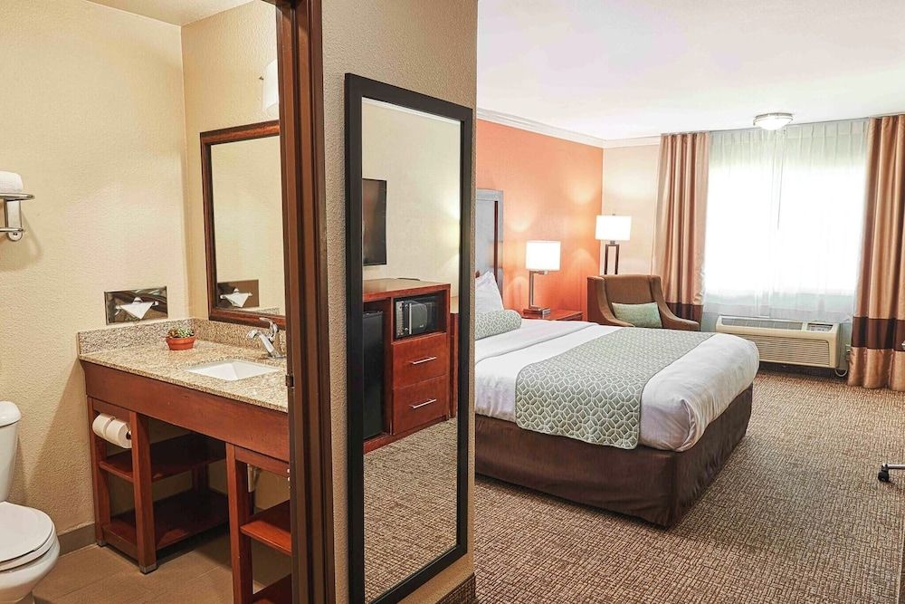 The Hills Inn Eagle Rock - Near Old Town Pasadena Room, 1 King Bed, Non Smoking 2