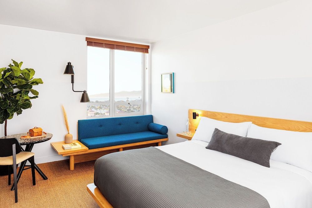 undefined Hotel June West L.A., a Member of Design Hotels 2