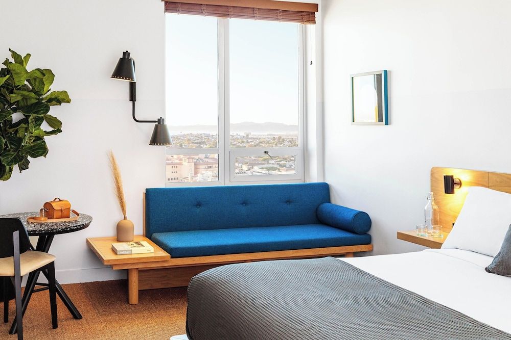 Hotel June West L.A., a Member of Design Hotels Room, 1 King Bed (Spacious)