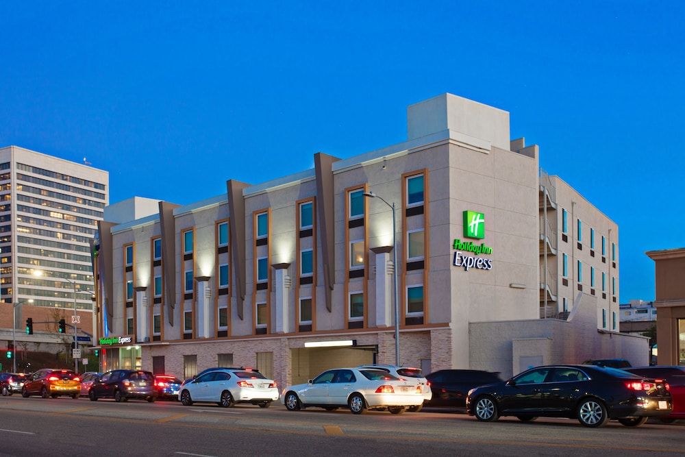 undefined Holiday Inn Express West Los Angeles by IHG 3