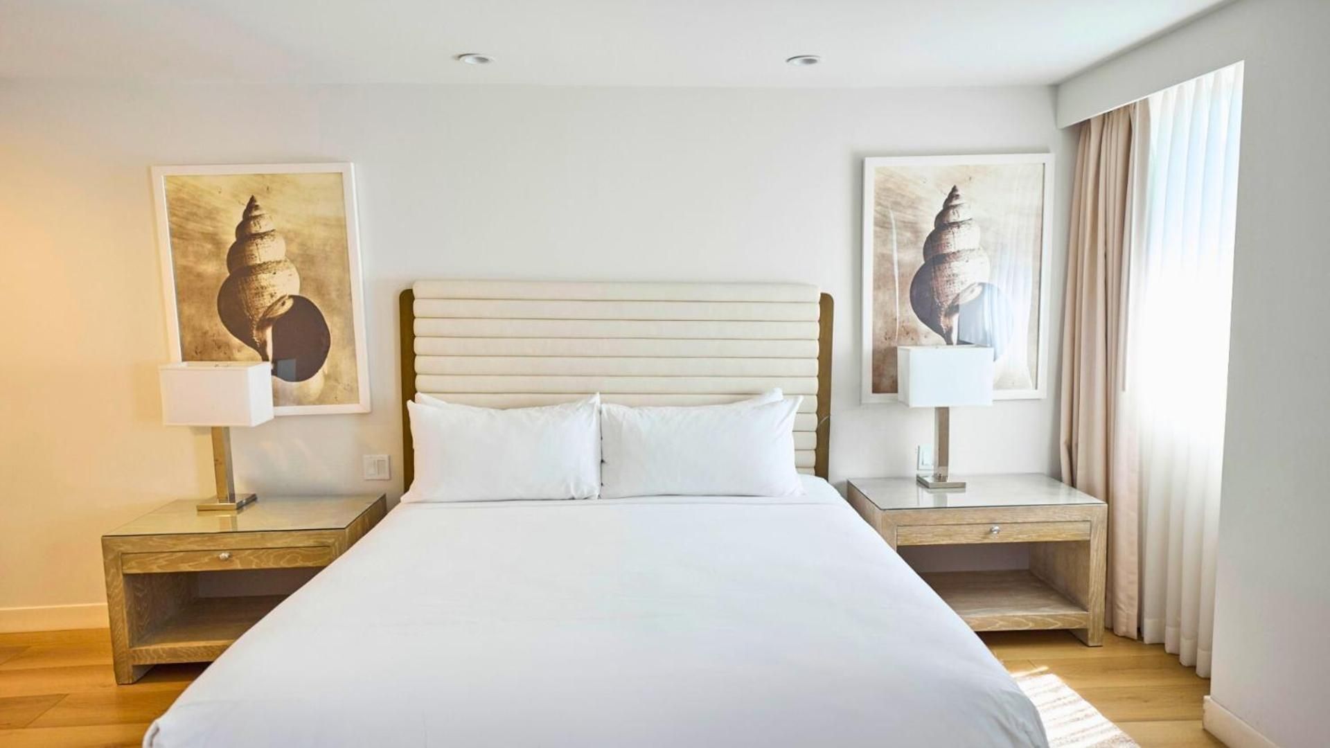 undefined Luxe Sunset Boulevard Hotel 3