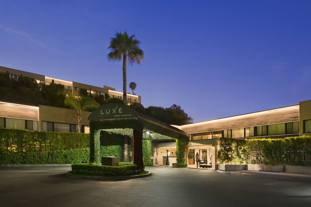 undefined Luxe Sunset Boulevard Hotel 5