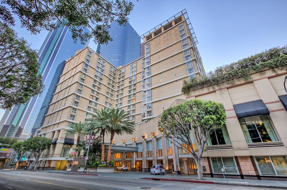 undefined Omni Los Angeles Hotel at California Plaza 3