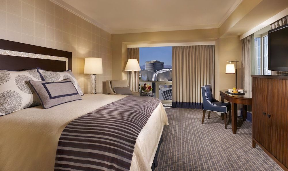 undefined Omni Los Angeles Hotel at California Plaza