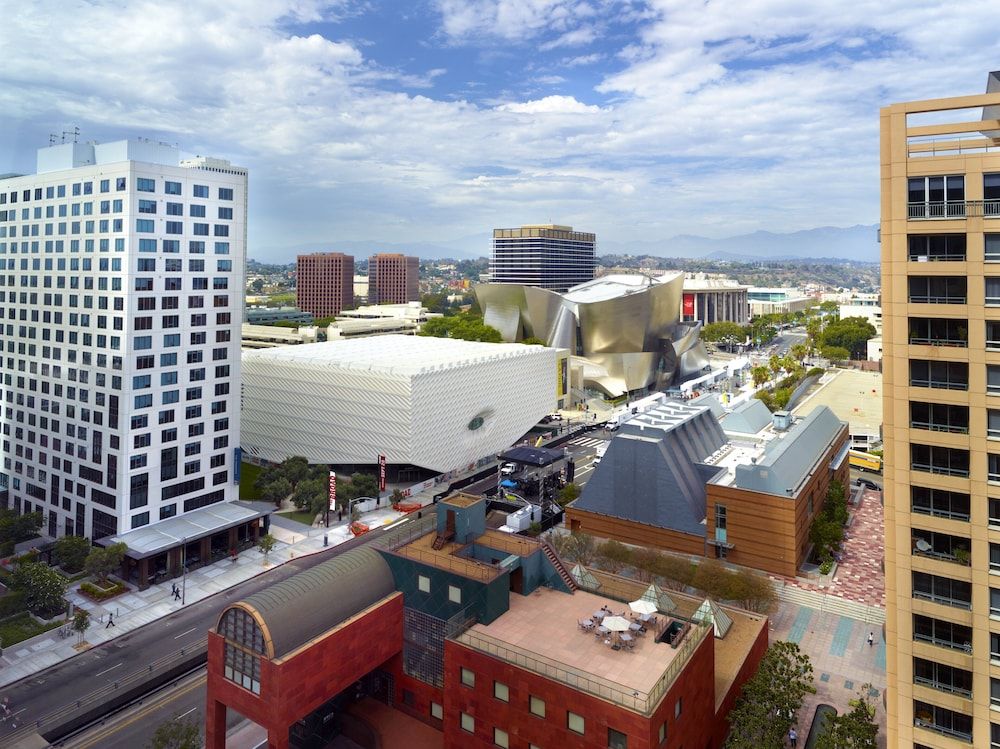 undefined Omni Los Angeles Hotel at California Plaza 2