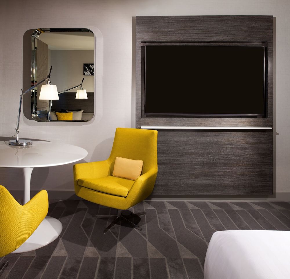 undefined Hyatt Regency Los Angeles International Airport 8