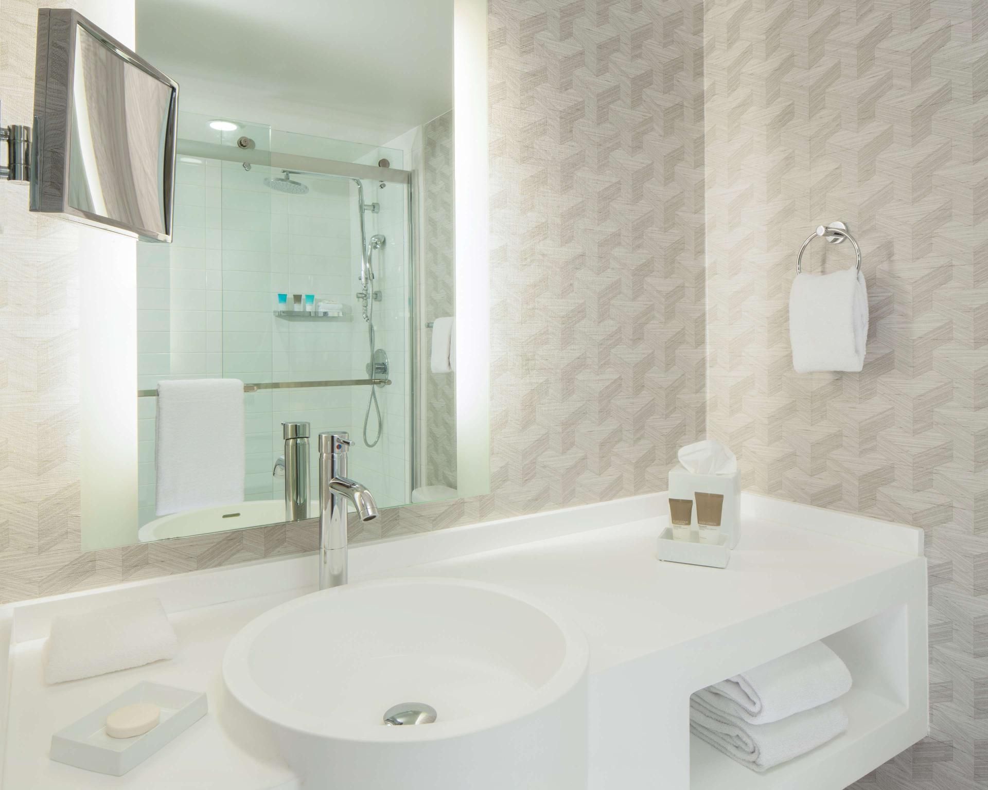 Two Queen Beds City View High Floor