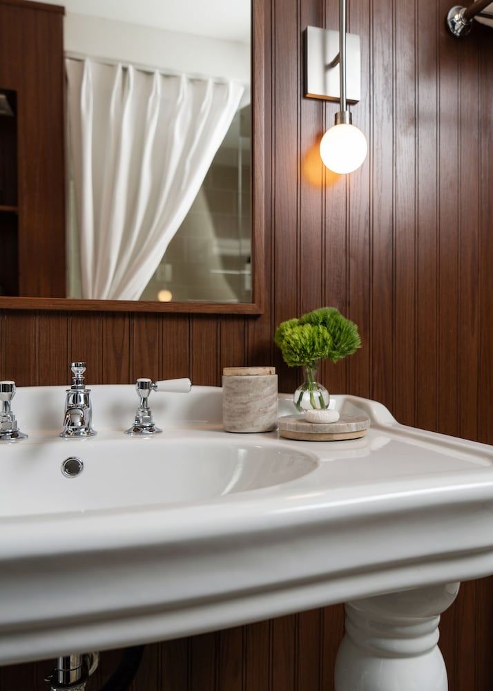 undefined Palihouse West Hollywood at Beverly Hills 7