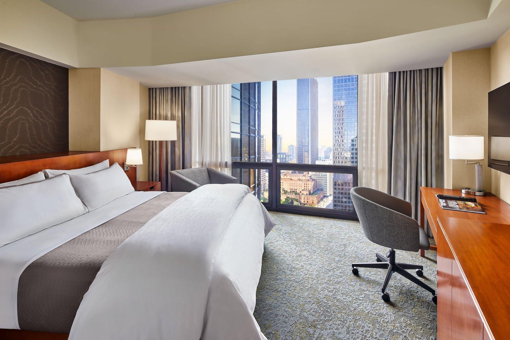 Tower Suite, 1 Bedroom Suite, 1 King, Sofa bed, City view