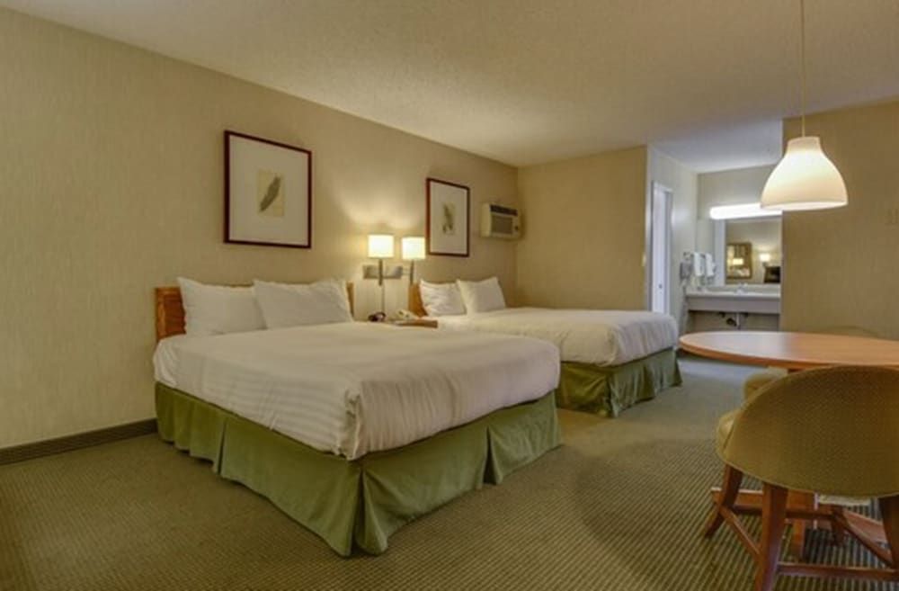 undefined Vagabond Inn Los Angeles at USC 2