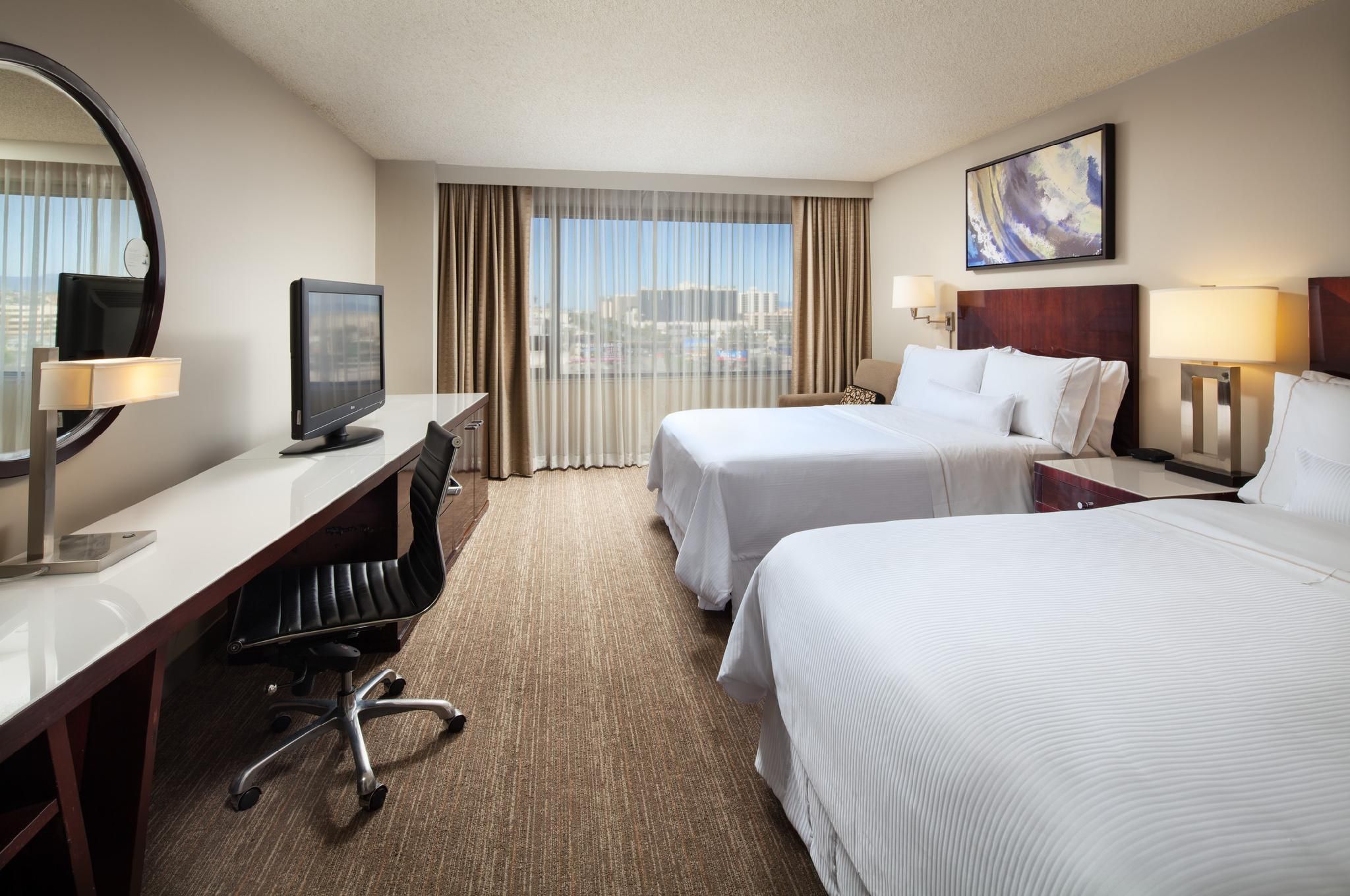 Deluxe, Guest room, 2 Queen